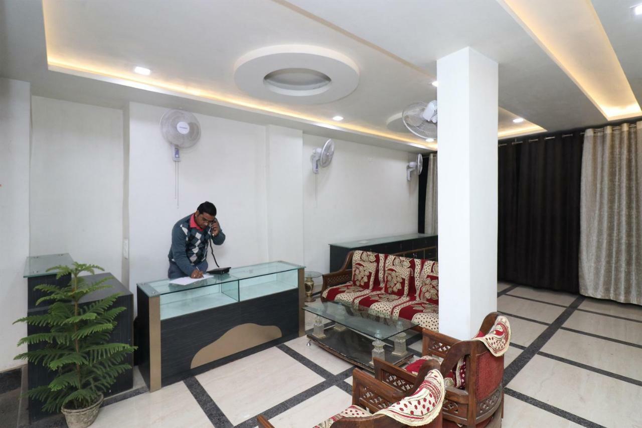 Oyo 30698 Hari Om Guest House Jadabpur Luaran gambar