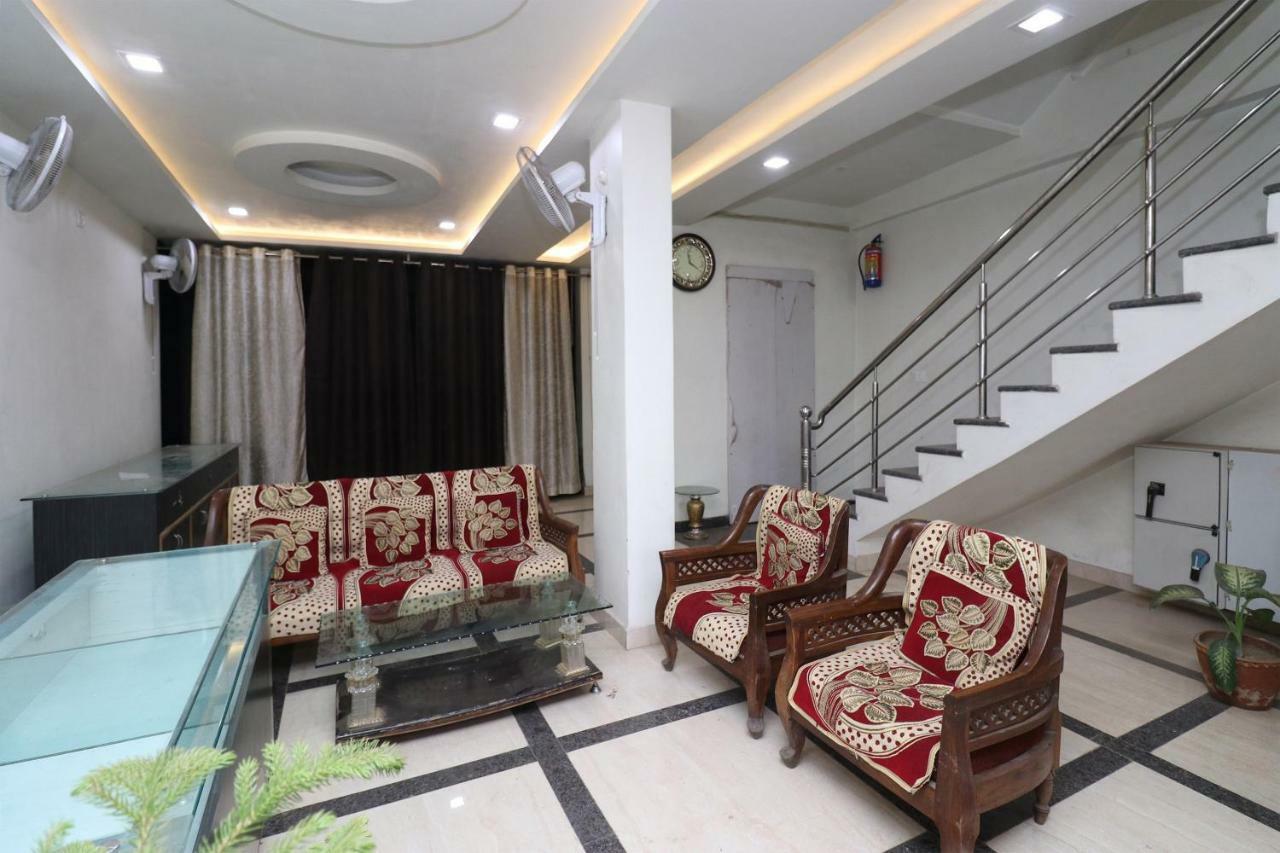 Oyo 30698 Hari Om Guest House Jadabpur Luaran gambar
